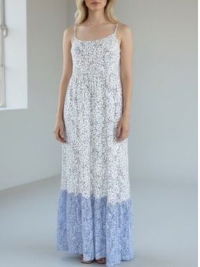 hippie rose maxi dress Hippie Rose Juniors' Ditsy Floral Smocked Maxi Dress - White Border